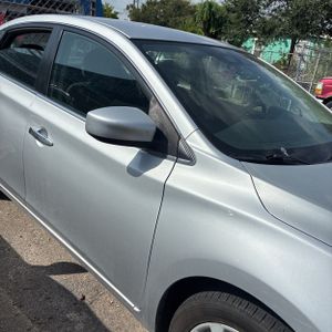 صورة 10 لـ 2018 Nissan SENTRA S