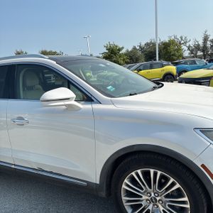 2017 Lincoln MKX RESERVE — фото 13