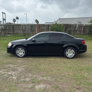 DODGE AVENGER SE - 3