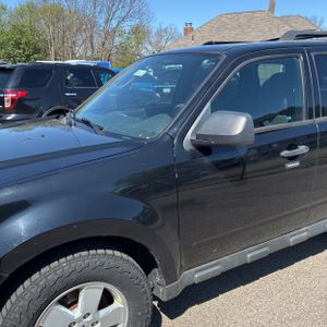 FORD ESCAPE XLT - 2