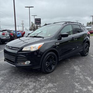 FORD ESCAPE SE - 1