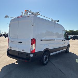 FORD TRANSIT 150 - 8
