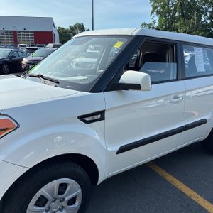 2013 KIA SOUL BASE 照片 2
