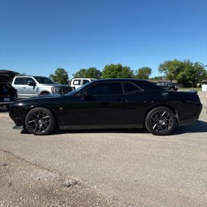 DODGE CHALLENGER R/T SCAT PACK - 3