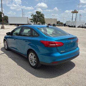 2017 FORD FOCUS SE — фото 5