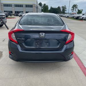 صورة 7 لـ 2016 Honda CIVIC LX