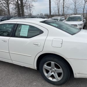 DODGE CHARGER SXT - 6