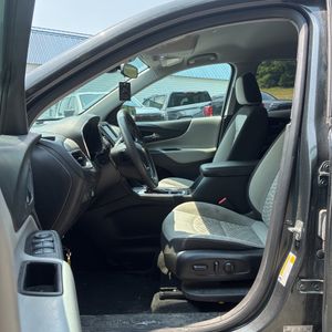 صورة مصغرة 32 لـ 2021 Chevrolet EQUINOX LS