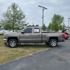 CHEVROLET SILVERADO 1500 - 3