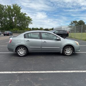 NISSAN SENTRA 2.0 S - 10