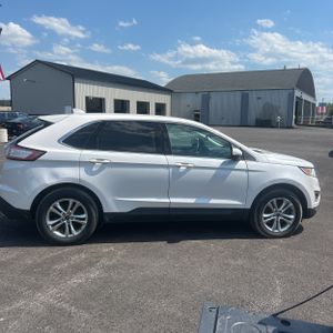 FORD EDGE SEL - 10