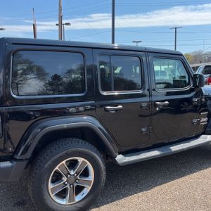 JEEP WRANGLER UNLIMITED SAHARA - 9