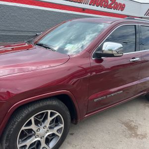 JEEP GRAND CHEROKEE OVERLAND - 2