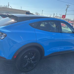 FORD MUSTANG MACH-E SELECT - 9