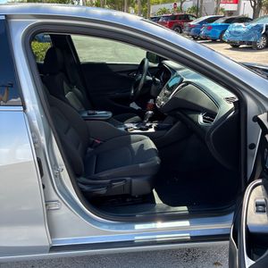 2019 Chevrolet MALIBU LT — миниатюра 33