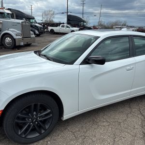 DODGE CHARGER SXT - 2