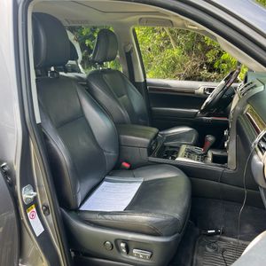 2016 Lexus GX 460 LUXURY — фото 30