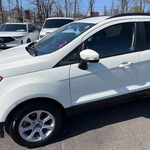 FORD ECOSPORT SE - 2
