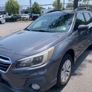 2018 Subaru OUTBACK 2.5I PREMIUM — фото 2
