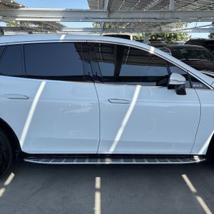 MERCEDES-BENZ EQS - 9