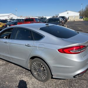 FORD FUSION SE - 6