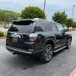TOYOTA 4RUNNER - 8