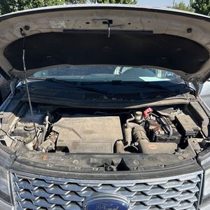 صورة 46 لـ 2018 FORD EXPLORER PLATINUM