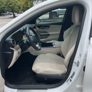 صورة مصغرة 32 لـ 2024 Mercedes-BENZ C-CLASS