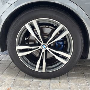 صورة مصغرة 19 لـ 2026 BMW X7 XDRIVE40I