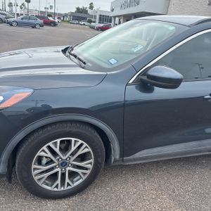 FORD ESCAPE SEL - 2