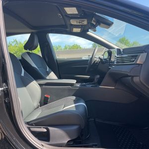 2025 Toyota CAMRY SE thumbnail 33