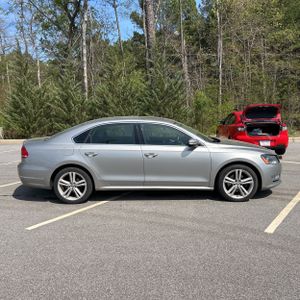 VOLKSWAGEN PASSAT 2.0L TDI SEL PREMIUM - 10