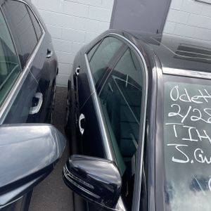 MERCEDES-BENZ E-CLASS - 6