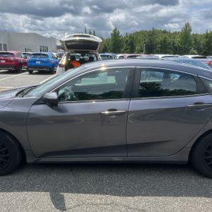 صورة 4 لـ 2018 Honda CIVIC LX