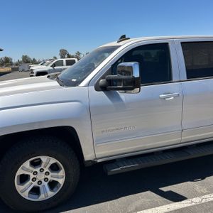 صورة 2 لـ 2018 Chevrolet SILVERADO 1500 LT Z71