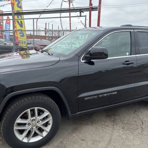 JEEP GRAND CHEROKEE LAREDO E - 2