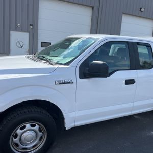 FORD F-150 XL - 2