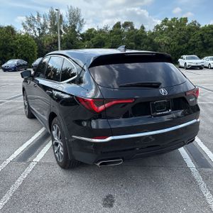 صورة 5 لـ 2024 Acura MDX W/TECH