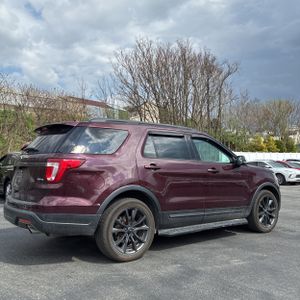 FORD EXPLORER XLT - 5