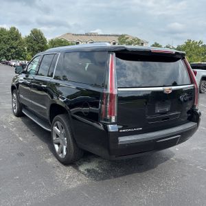 صورة 4 لـ 2018 Cadillac ESCALADE ESV LUXURY