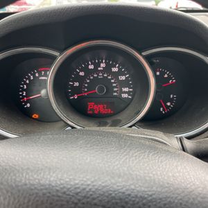 صورة مصغرة 37 لـ 2011 KIA SORENTO LX