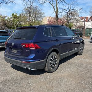 VOLKSWAGEN TIGUAN SE 4MOTION - 8