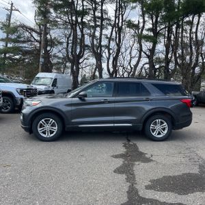 FORD EXPLORER XLT - 3