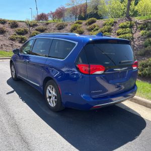 CHRYSLER PACIFICA TOURING L PLUS - 5