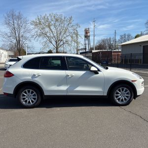 PORSCHE CAYENNE - 10