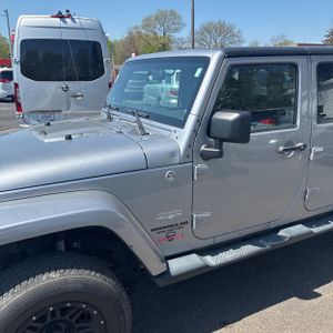 JEEP WRANGLER UNLIMITED SAHARA - 2