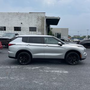 2022 Mitsubishi OUTLANDER ES 2.5 S-AWC 照片 10