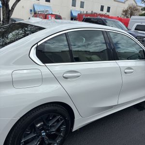 BMW 330I XDRIVE NA - 9