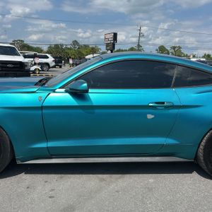 FORD MUSTANG V6 - 4