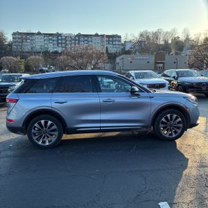 LINCOLN CORSAIR RESERVE - 10